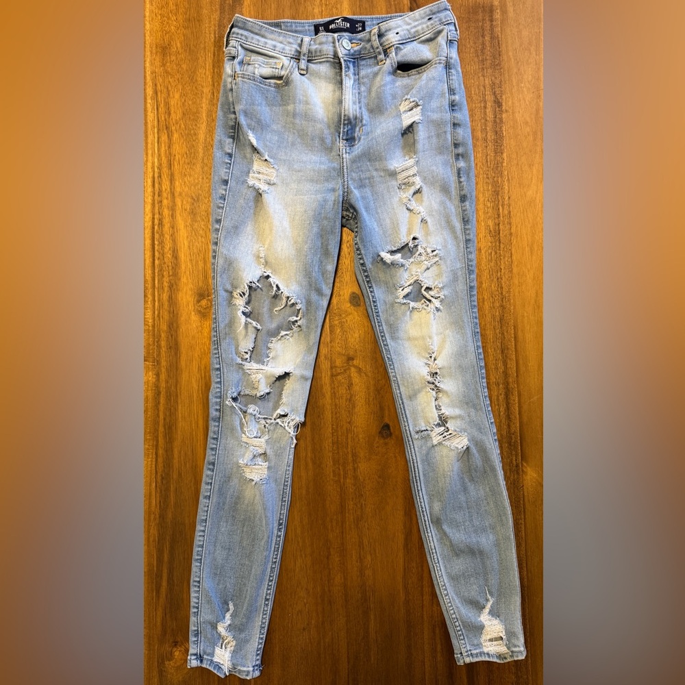 Hollister - Curvy High-Rise Super Skinny - Classic Strech